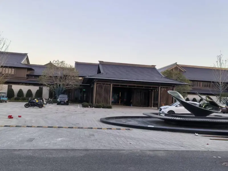 Blueway Hotel igerilekuaren proiektua: Runquan Kaiyuan Mingting (Longwu Tea Town Branch)