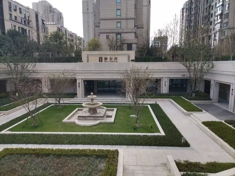 Blueway bero-ponpak Shanghai Jing'an Mansion barruko igerilekuaren proiektua onartzen du tenperatura konstanteko irtenbide eraginkor batekin